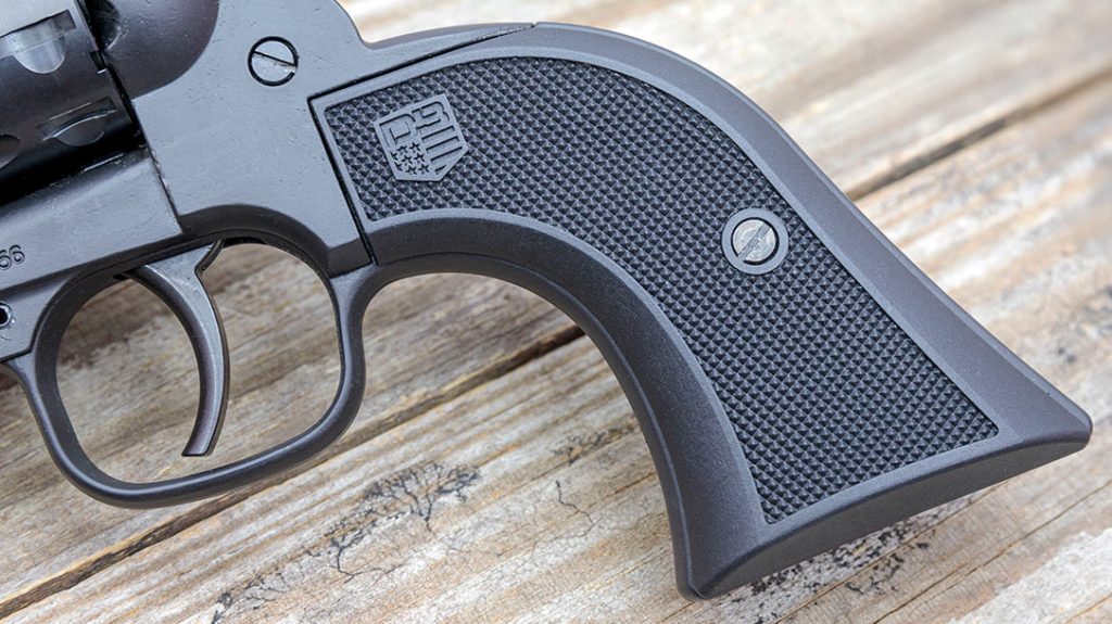 For an accuracy evaluation the Diamondback Sidekick was shot using a sandbag on a benchrest in the SA mode at a target placed downrange at 15 yards.