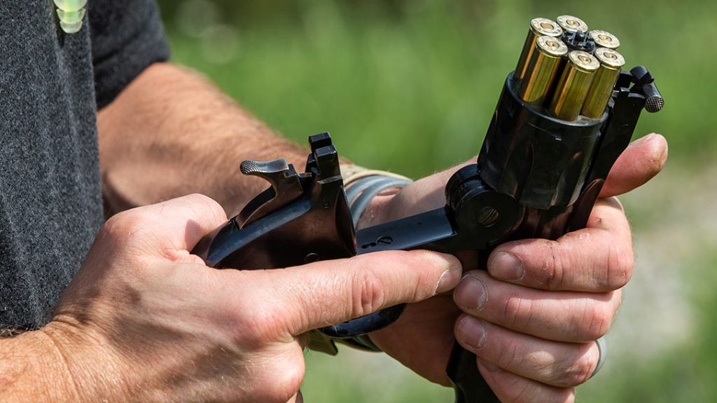 The automatic extractor lifts the shells almost entirely out of the chambers for easier retrieval.