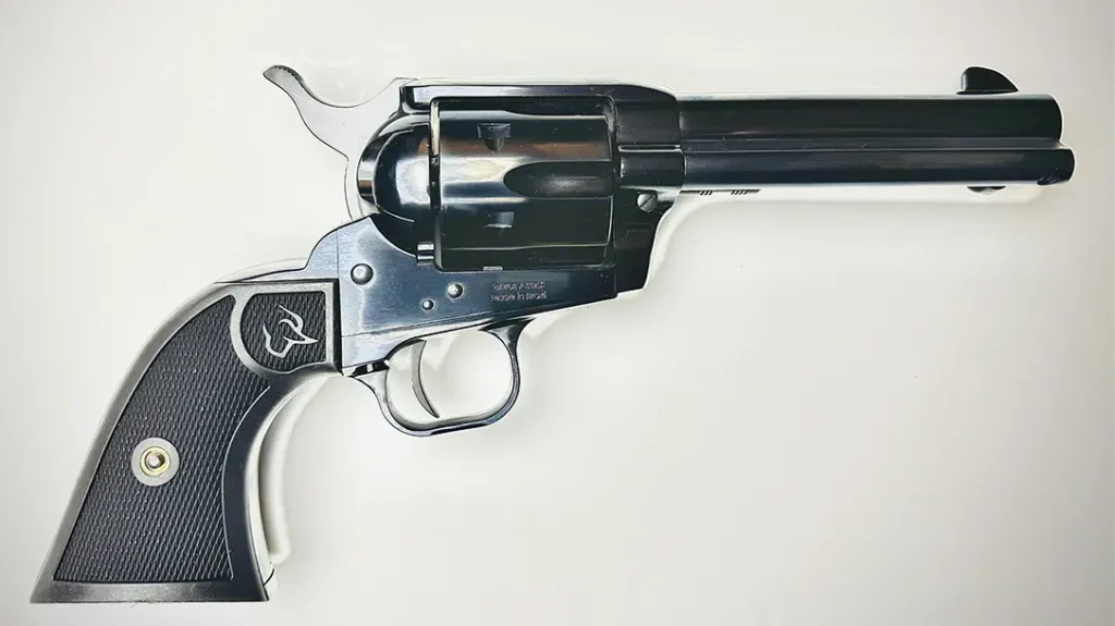 Full-length view of the Taurus Deputy.